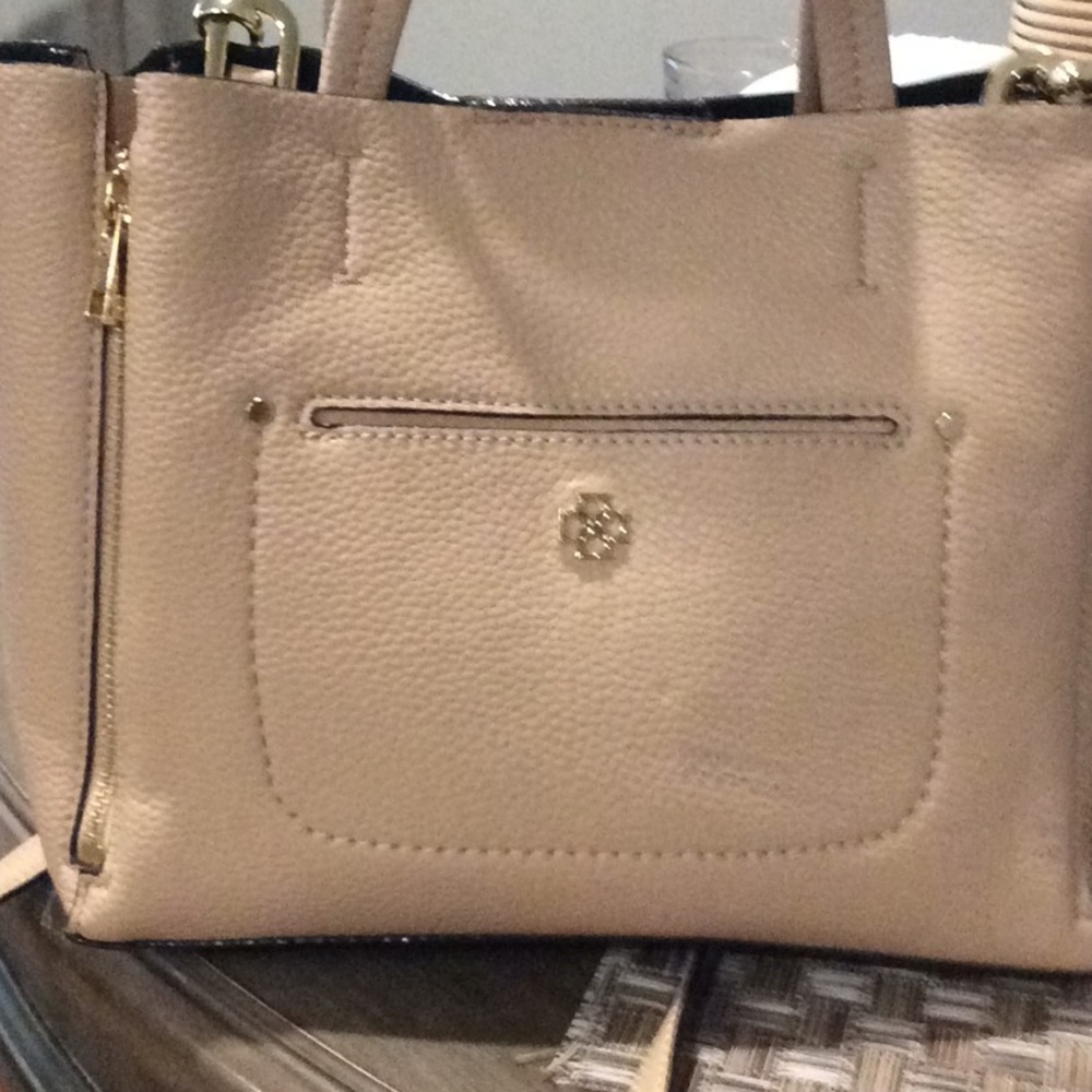 Handbag with crossbody strap
